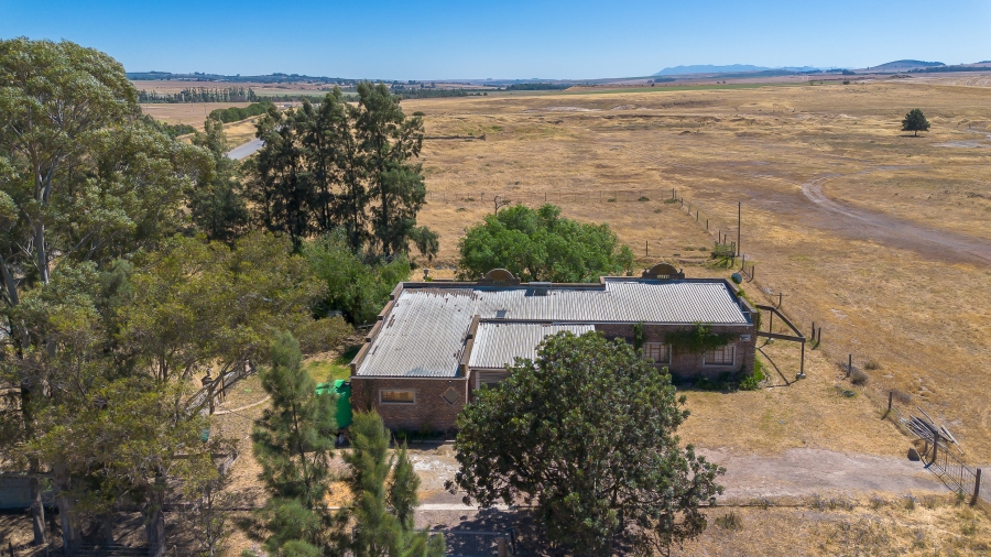 Commercial Property for Sale in Kalbaskraal Western Cape